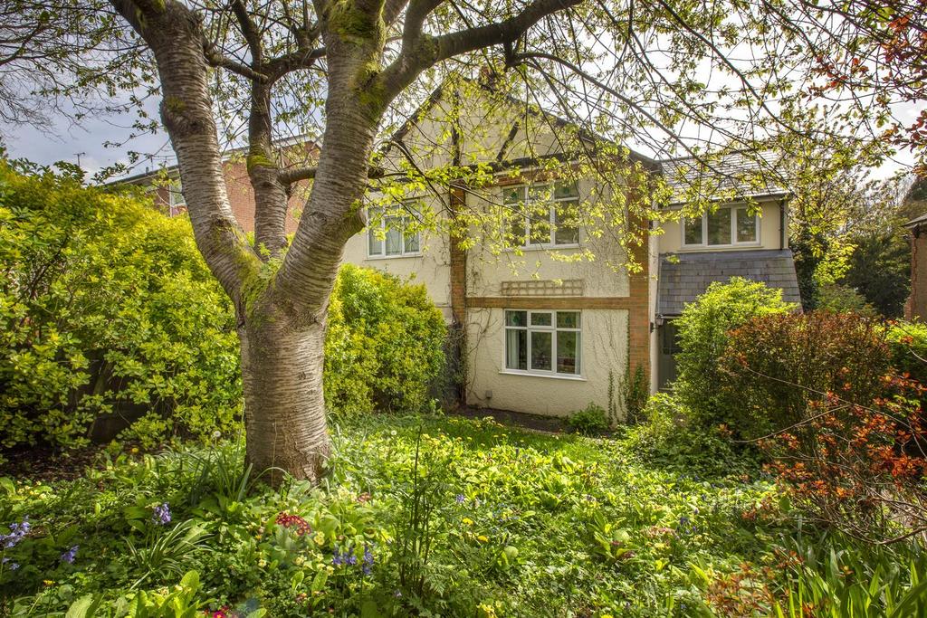 423 West Wycombe Road, HP12 4 AQ-15.jpg