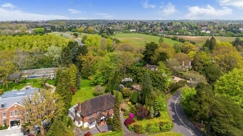 HEATHER COTTAGE DRONE (7).jpg
