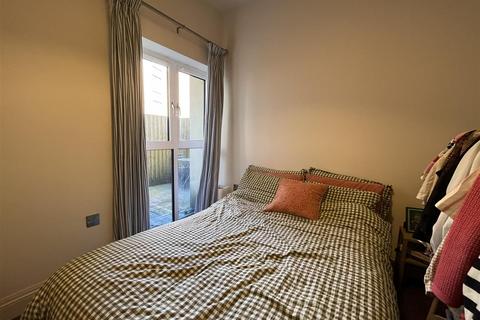 Apartment 3, The Lindens Romilly Crescent, Cardiff, CF11 9FF