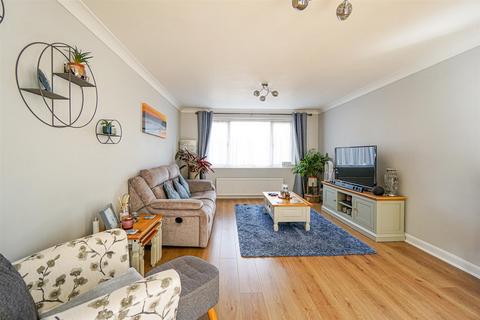3 bedroom semi-detached house for sale, Beaconsfield Road, Hastings