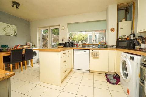 3 bedroom terraced house for sale, Linley Drive, Hastings