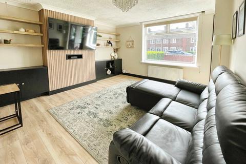 2 bedroom end of terrace house for sale, Kingsland Road, Birmingham, B44