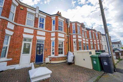 3 bedroom terraced house for sale, Victoria Avenue, Hastings