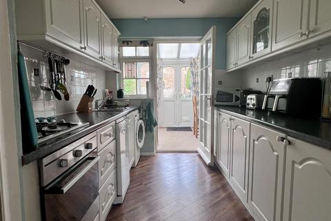 5 Benham Road, Greens Norton, Towcester, NN12 8DB