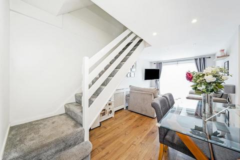 2 bedroom terraced house for sale, Stapleford Close, London E4