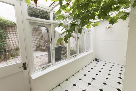 12 Church Lane, Clifton, Bristol, BS8 4TX
