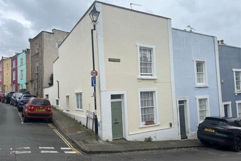 12 Church Lane, Clifton, Bristol, BS8 4TX