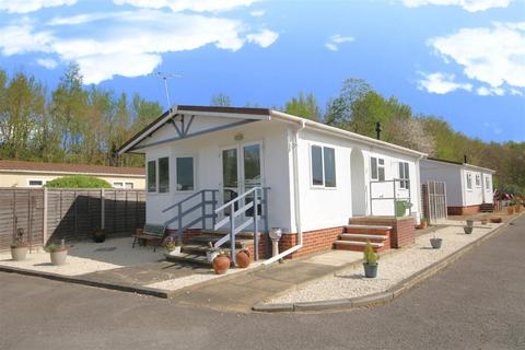 2 bedroom park home for sale, Orchards Residential Park, Langley