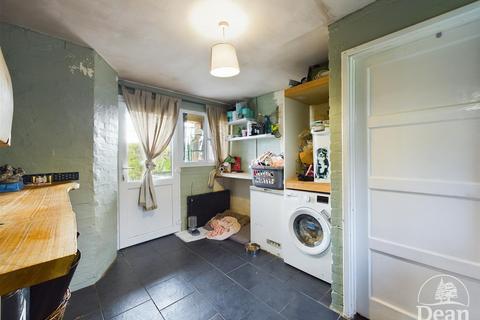 3 bedroom terraced house for sale, Woodland Road, Lydney GL15