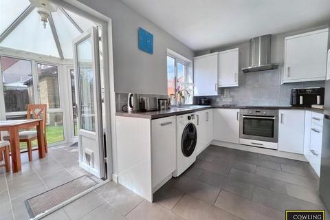 4 Shirebourn Vale, South Woodham Ferrers, Chelmsford, CM3 5ZX