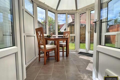 4 Shirebourn Vale, South Woodham Ferrers, Chelmsford, CM3 5ZX