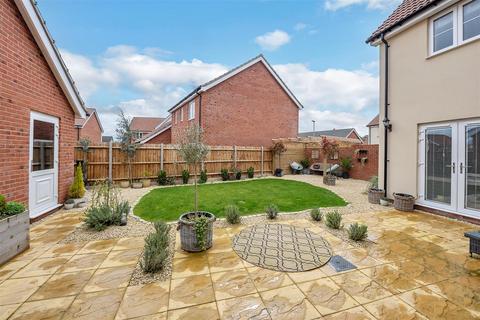 4 bedroom detached house for sale, Granger Close, Walsham-Le-Willows