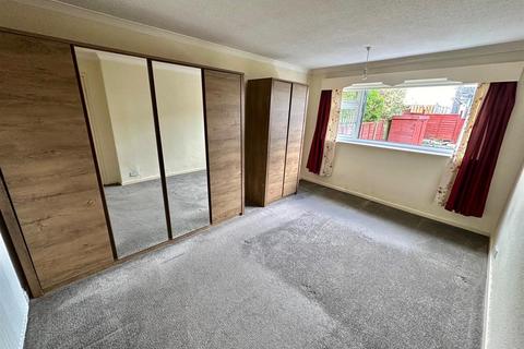 2 bedroom house for sale, Meadow Close, Liversedge