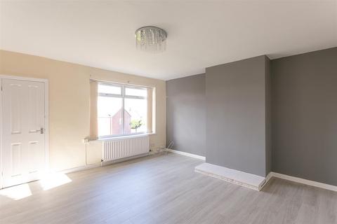 2 bedroom flat to rent, Overfield Road, Newcastle upon Tyne