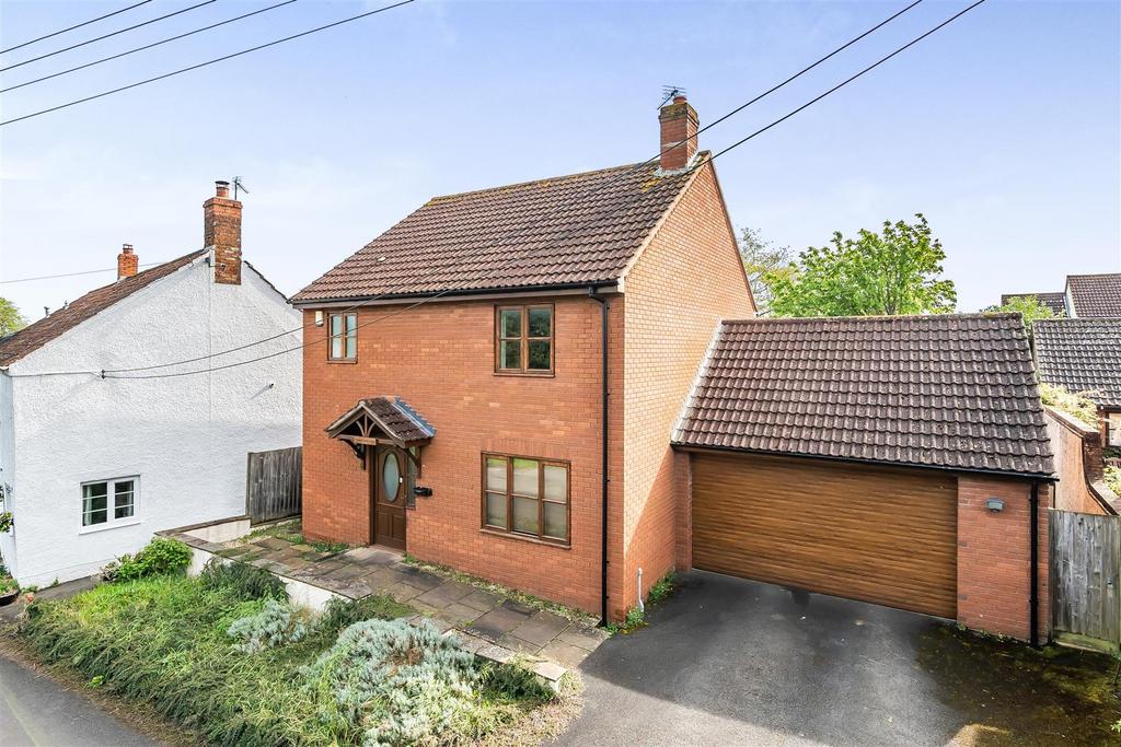 Bradford On Tone, Taunton 3 bed detached house for sale £425,000