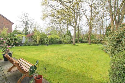 4 bedroom detached house for sale, Great Woodcote Park, Purley CR8