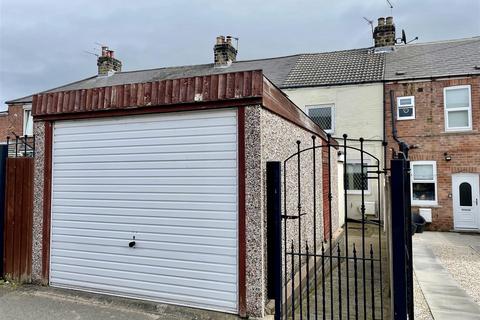 16 Back Poplar Terrace, Royston, Barnsley, S71 4DU