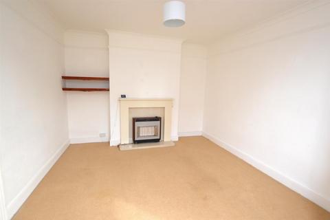 4 bedroom terraced house to rent, Recreation Road, Norwich