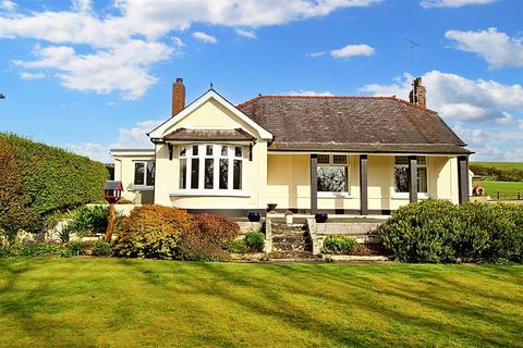 3 bedroom detached bungalow for sale, Pontgarreg, Llangrannog, Llandysul