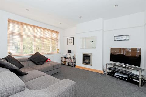 3 bedroom terraced house for sale, Canterbury Court, Worthing