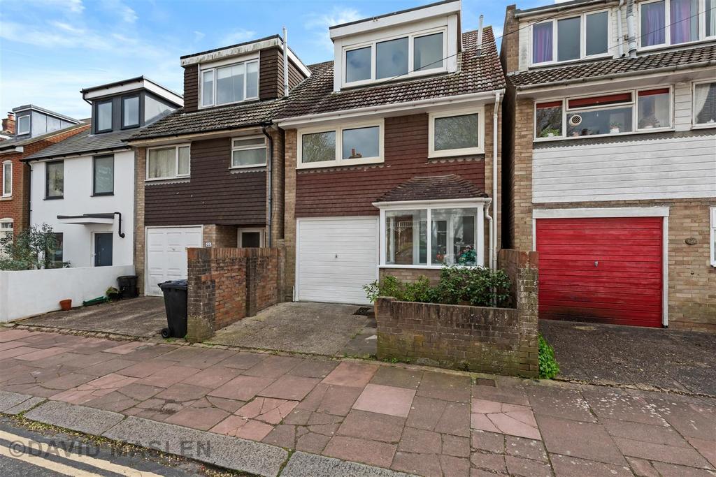 Hythe Road, Brighton 3 bed house £600,000