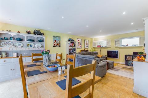 4 bedroom townhouse for sale, Holywell Road, Malvern