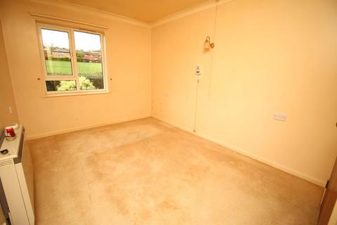 undefined, Retirement apartment in central Wrington