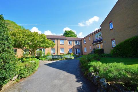 undefined, Retirement apartment in central Wrington