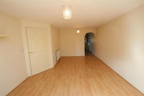2 bedroom apartment to rent, Royal Court Drive, Bolton BL1