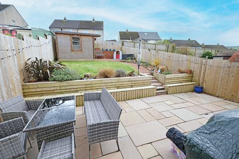 3 bedroom terraced house for sale, St Marys Avenue, Barnoldswick, BB18
