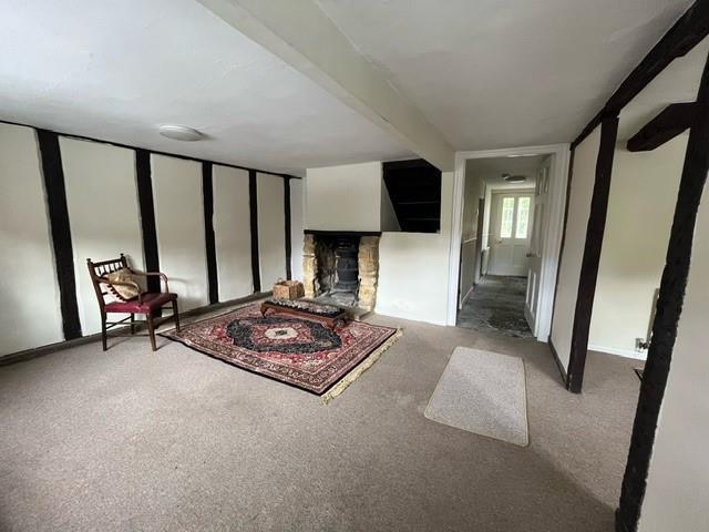 Living Room.jpg