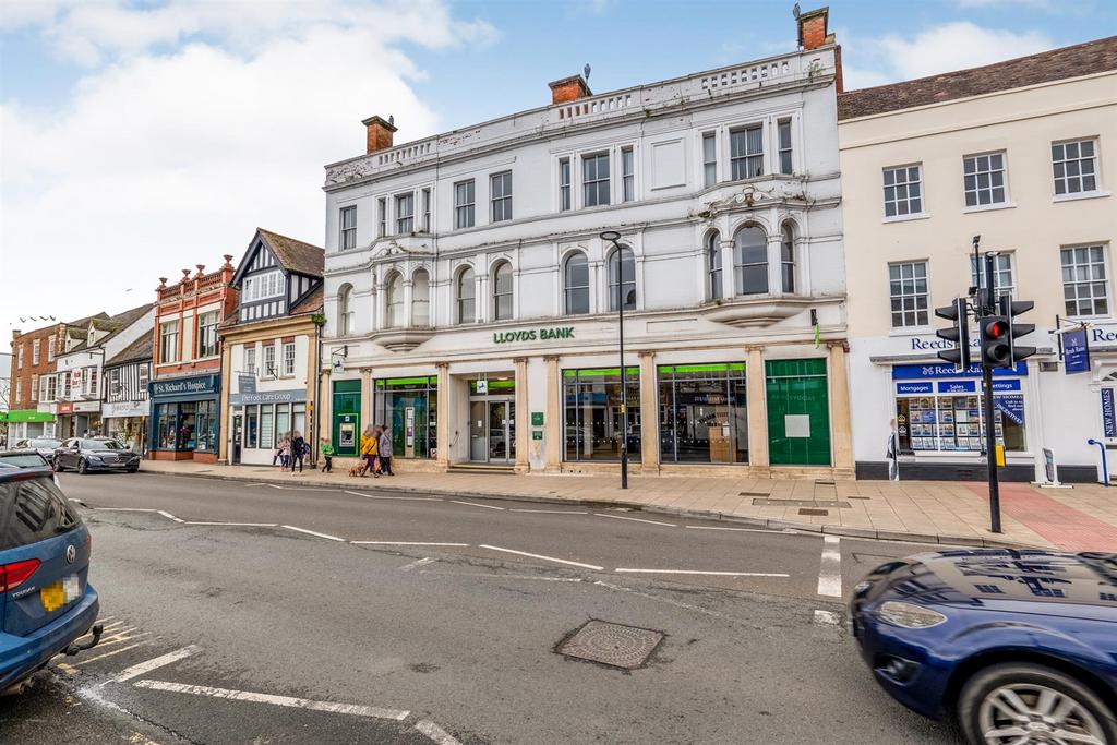 19 High St 6.jpg