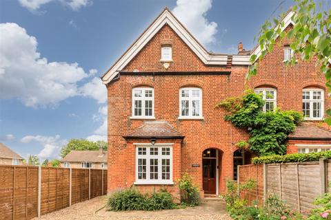 5 bedroom semi-detached house for sale, Barnet Lane, Elstree, Hertfordshire