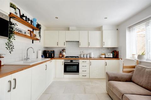 27 Ashington Drive, Arnold, Nottingham, NG5 8GH