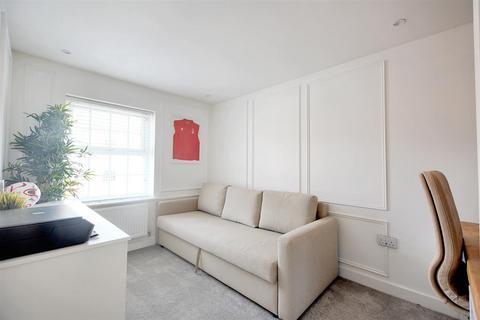 27 Ashington Drive, Arnold, Nottingham, NG5 8GH