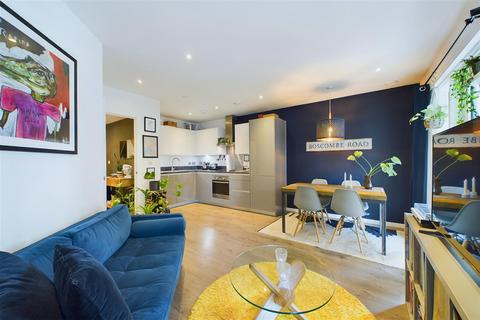 1 bedroom flat for sale, Meridian House, Battersea Reach, Juniper Drive, London