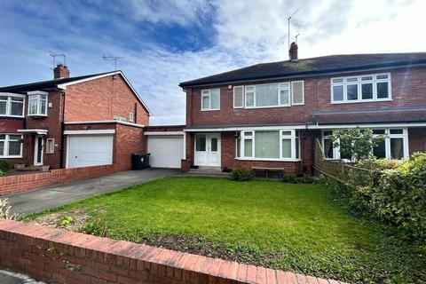 3 bedroom semi-detached house to rent, Portland Gardens, North Shields