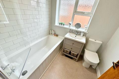 28 Tollesby Lane, Marton In Cleveland, Middlesbrough, TS7 8JQ