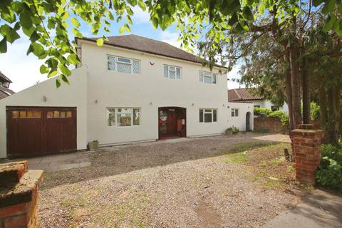 5 bedroom detached house to rent, Somerset Way, Richings Park SL0