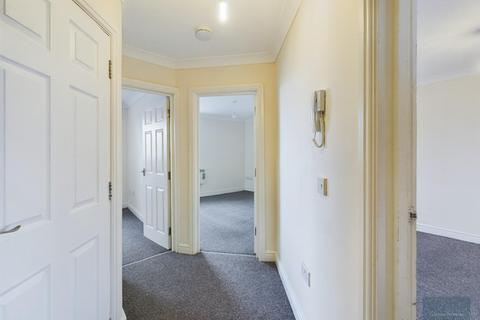 2 bedroom flat to rent, Mutley Plain, Plymouth PL4