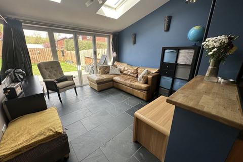 6 Penyfan Road, Brecon, LD3 8DB