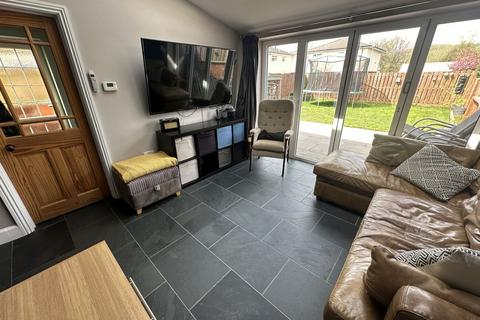 6 Penyfan Road, Brecon, LD3 8DB