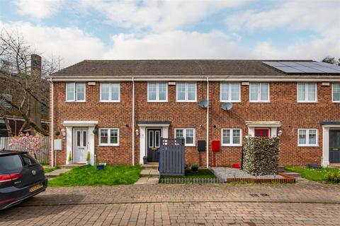 2 bedroom terraced house for sale, Skendleby Drive, Kenton, NE3