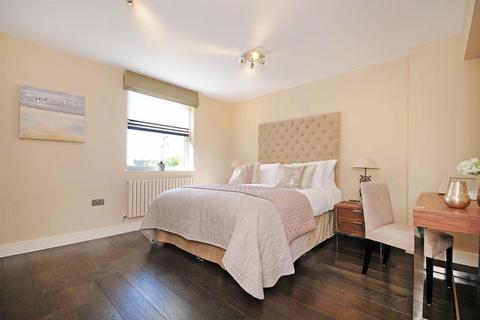 3 bedroom flat to rent, St. Johns Wood Park, London