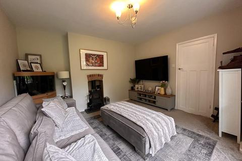 9, Compton House Compton, Leek, ST13 5PU