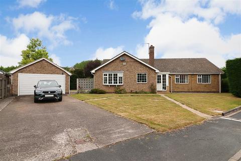 4 bedroom detached bungalow for sale, St. James Road, Melton