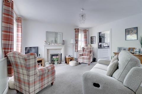 32 Alder Close, Brough, HU15 1ST