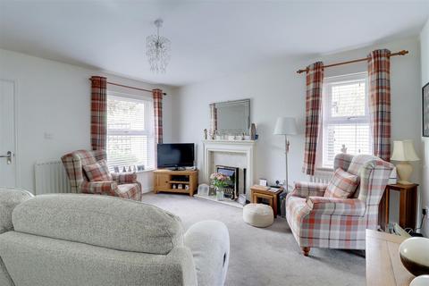 32 Alder Close, Brough, HU15 1ST