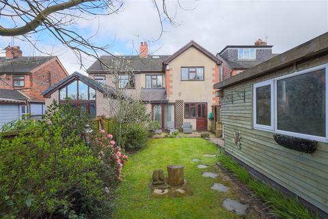 22 Stuart Avenue, Draycott, Stoke-on-trent, ST11 9AA
