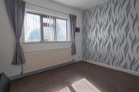 22 Stuart Avenue, Draycott, Stoke-on-trent, ST11 9AA